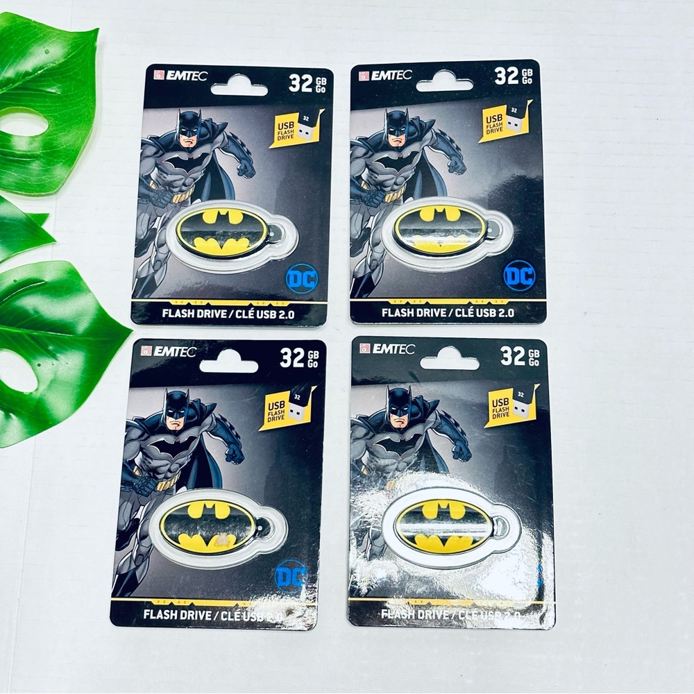 Emtec Batman DC Comics 32GB USB Flash Drives NEW